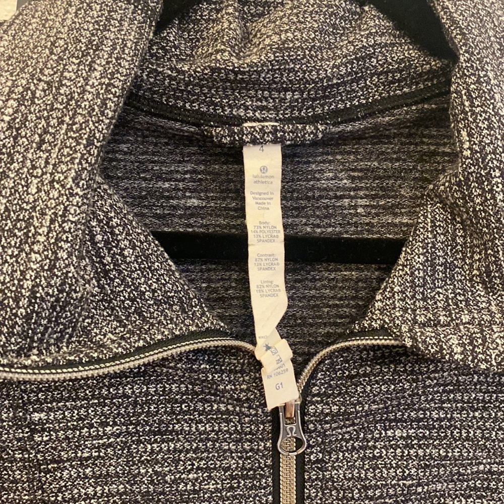 Lululemon Jacket! - Picture 3 of 6
